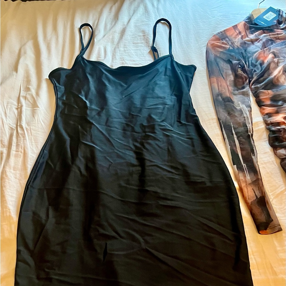 Sheer mesh midi dress - Picture 4 of 6